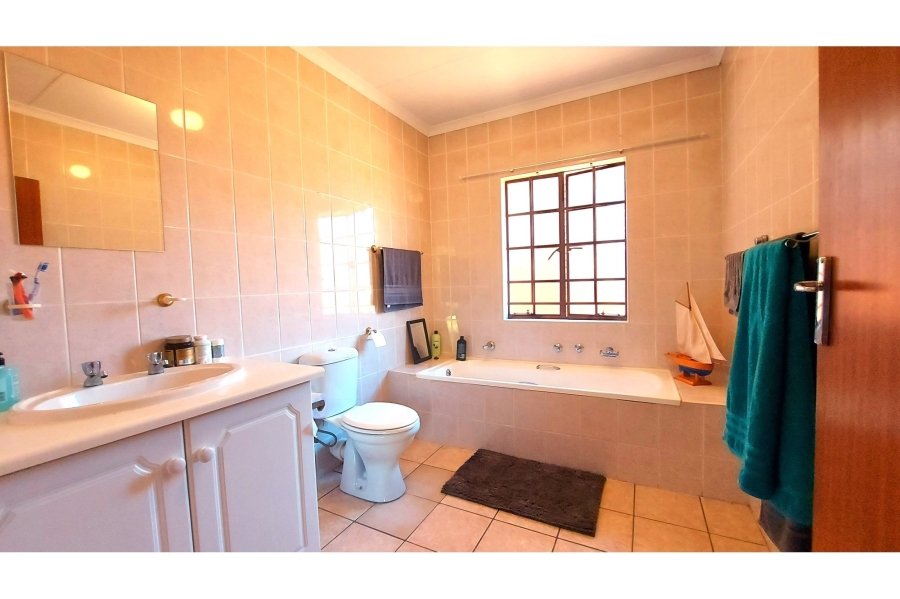 2 Bedroom Property for Sale in Melodie North West